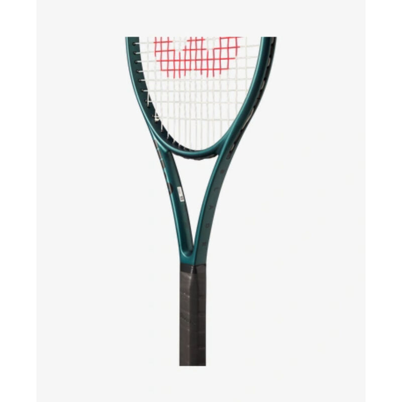 Wilson Blade 100L V9 Tennis Racket image number 3