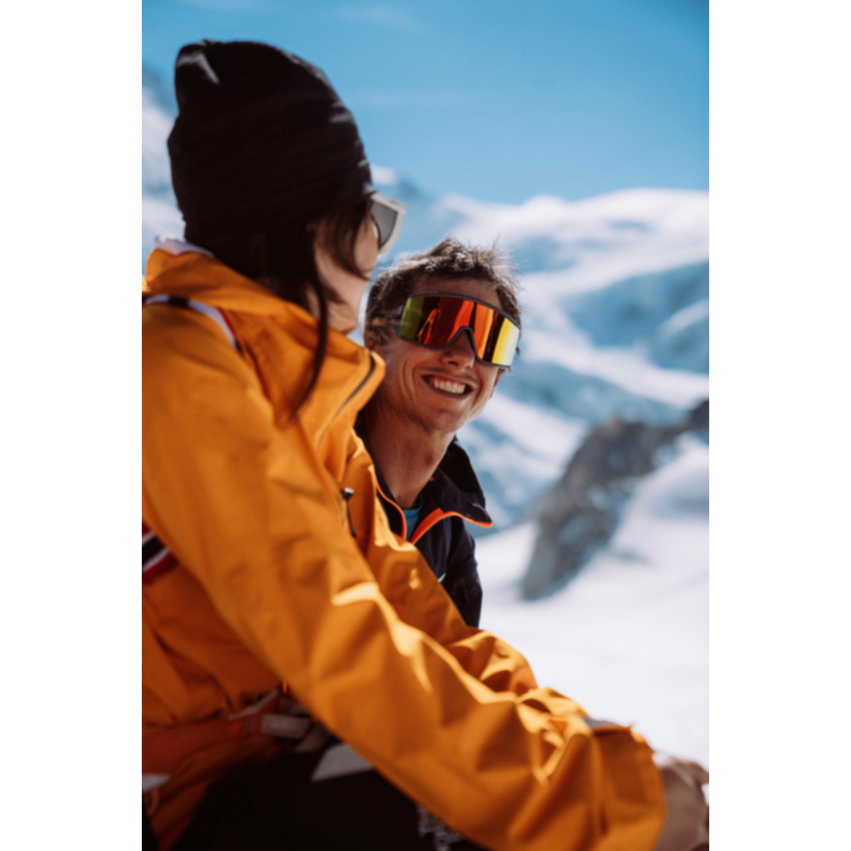 Smith Pursuit Glacier Sunglasses Matte Slate ChromaPop Glacier Photochromic Copper Red Mirror
